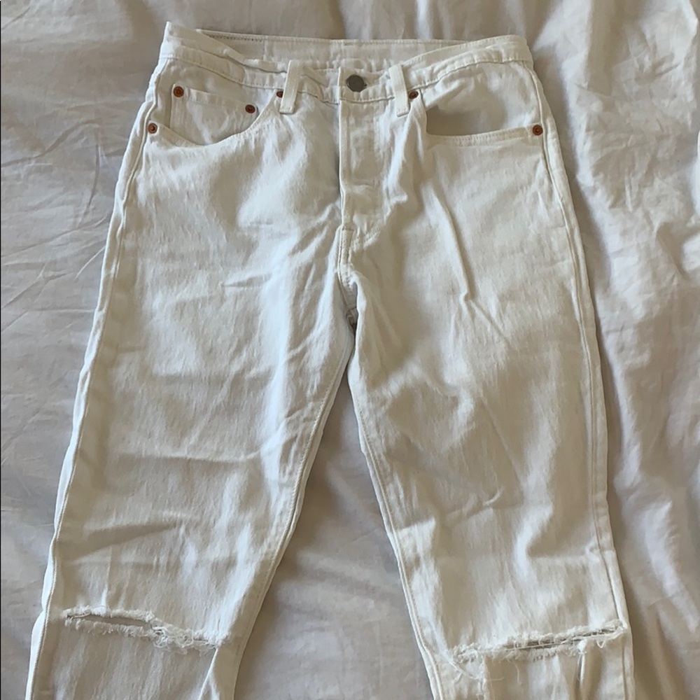 High waisted white Levi’s